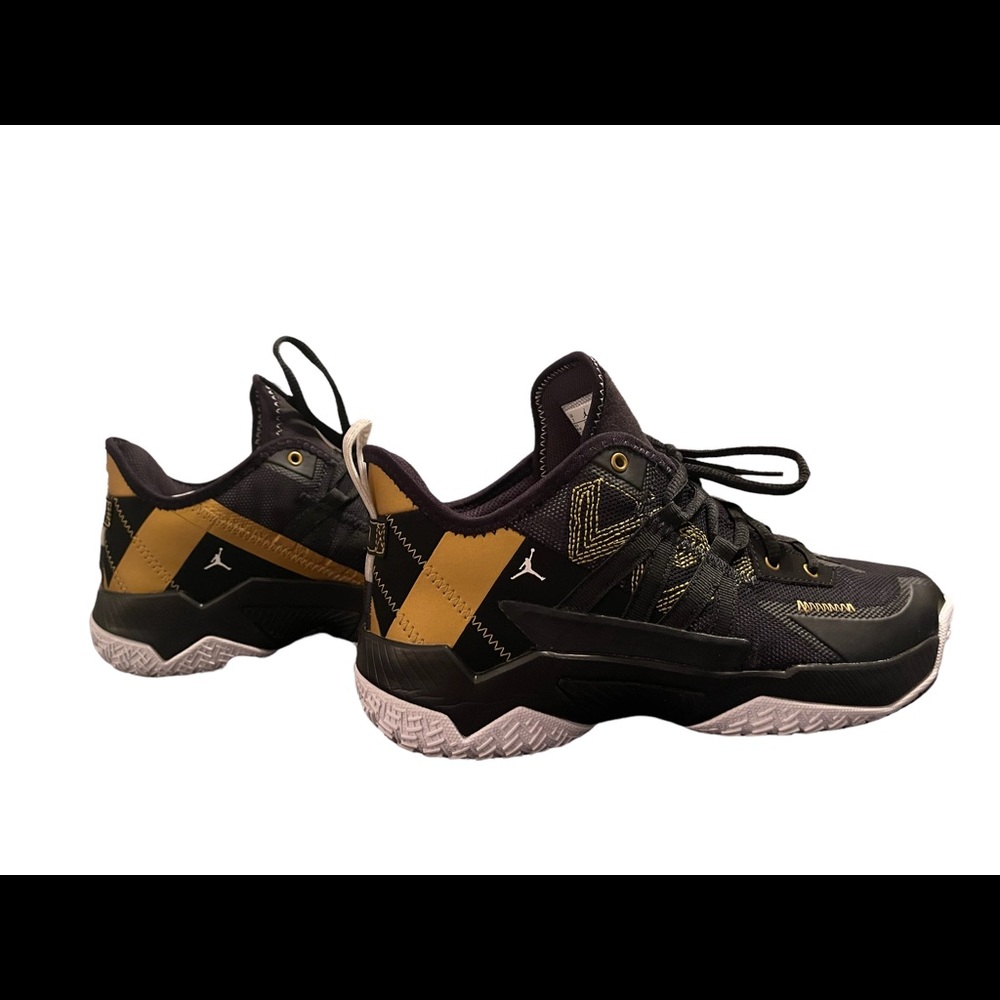 Size 7 men, Size 8.5 women Nike Jordan One take 2 PF ‘Black Metallic Gold’